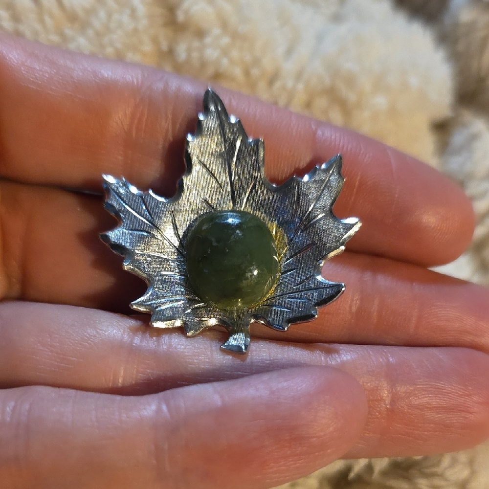 Vintage Silver Maple Leaf Brooch with Jade Gemstone Center